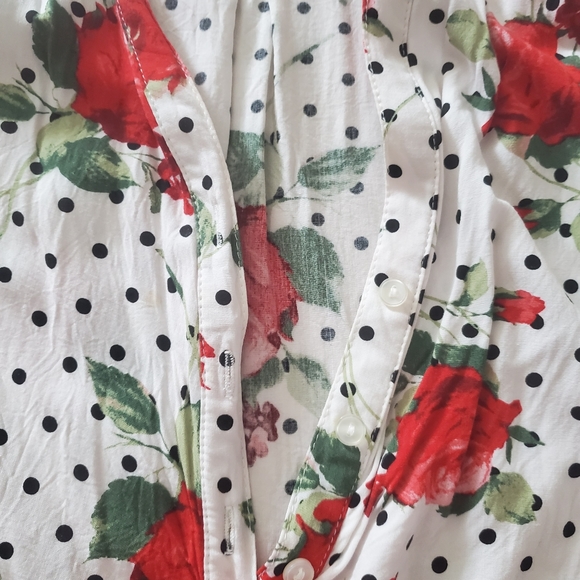 Retro Inspired Floral 🌹 Polkadot 3/4 Sleeve Top - Picture 5 of 6